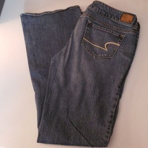 AMERICAN EAGLE 10 LONG ARTIST JEANS